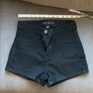 Black Short & leopard print paper bag shorts